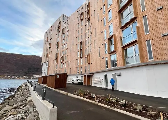 Northern Light - Skir Ocean View Tromsø